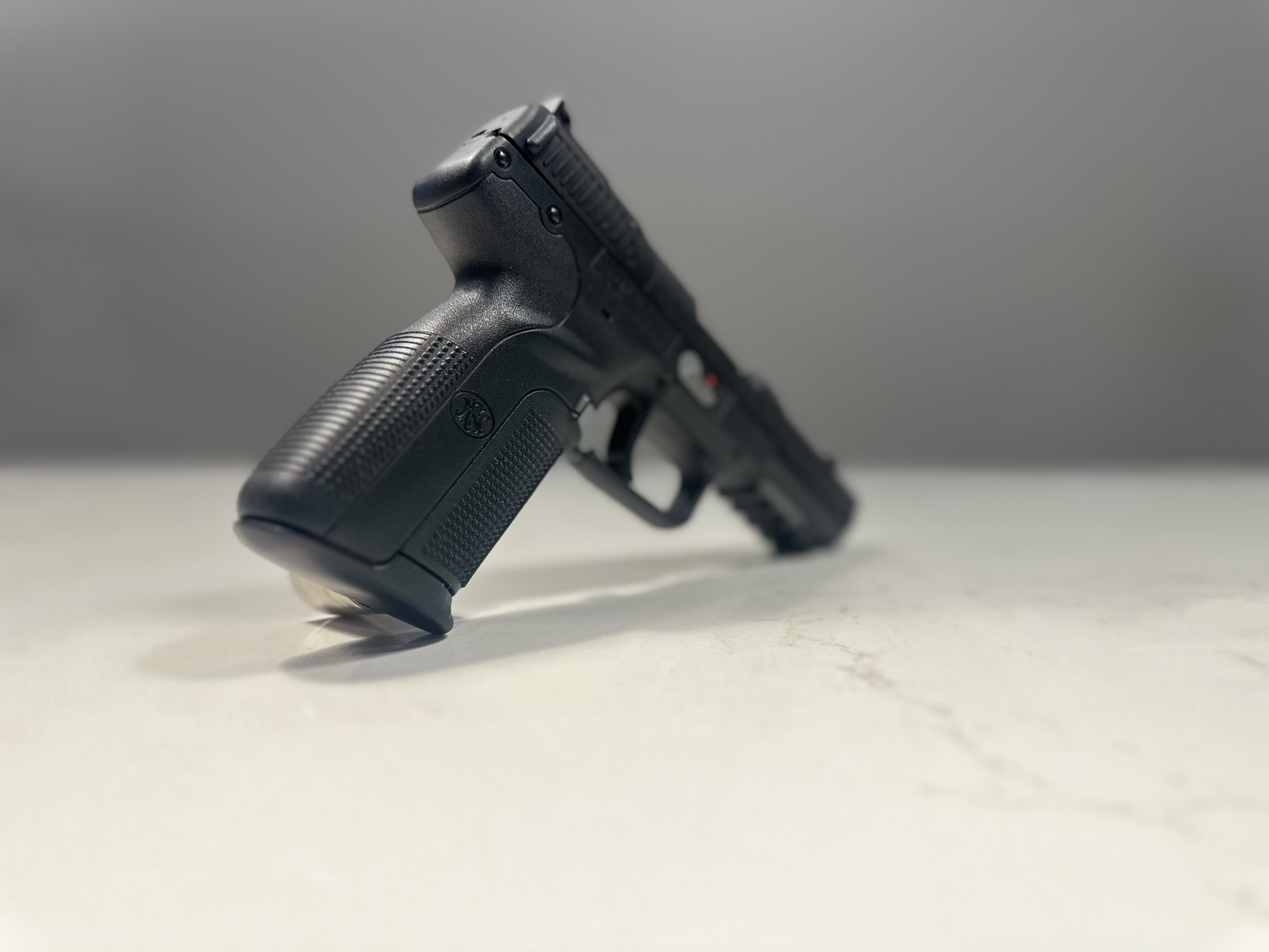Five-seveN-img-2